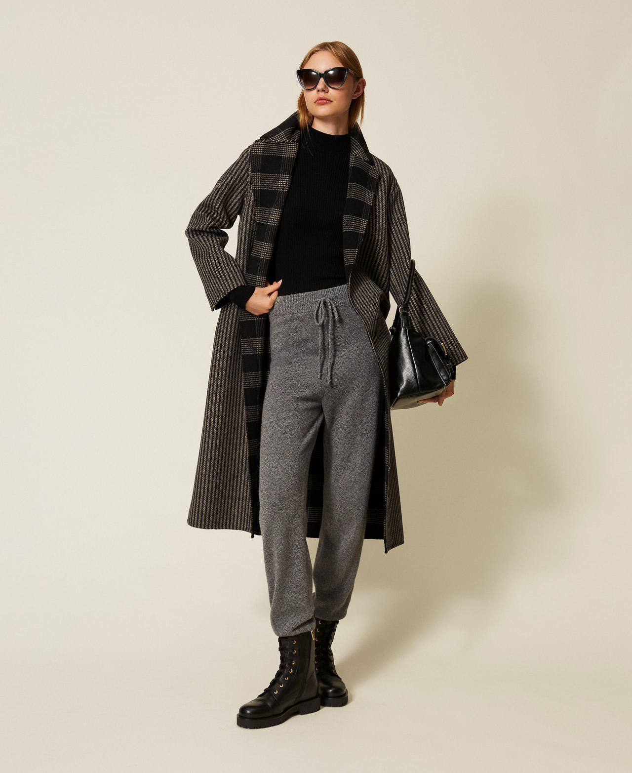 Pantalon en maille de laine m&eacute;lang&eacute;e Gris Moyen Chin&eacute; Femme 252TT3352_12838_01