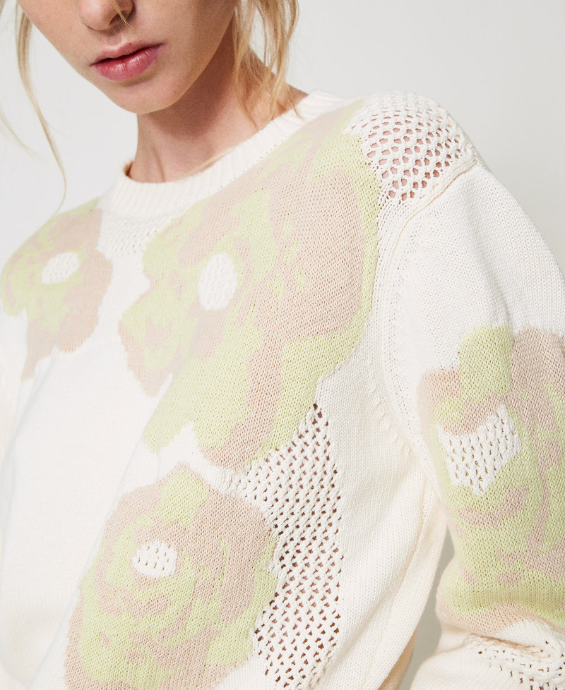 Jacquardpullover mit Rosen Sugar Weiß Frau 251AP3260_00632_03