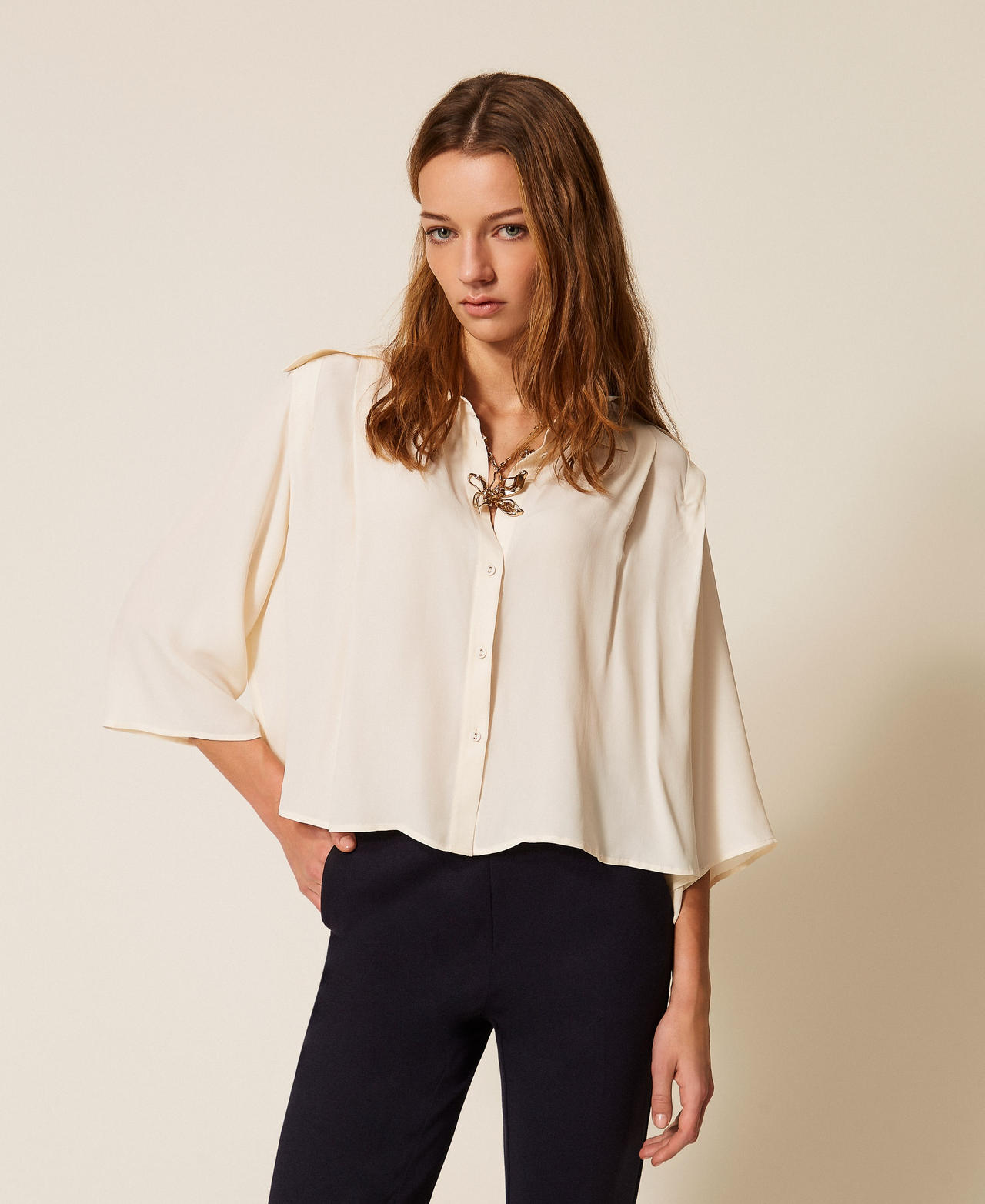 Chemise cropped en crêpe de Chine