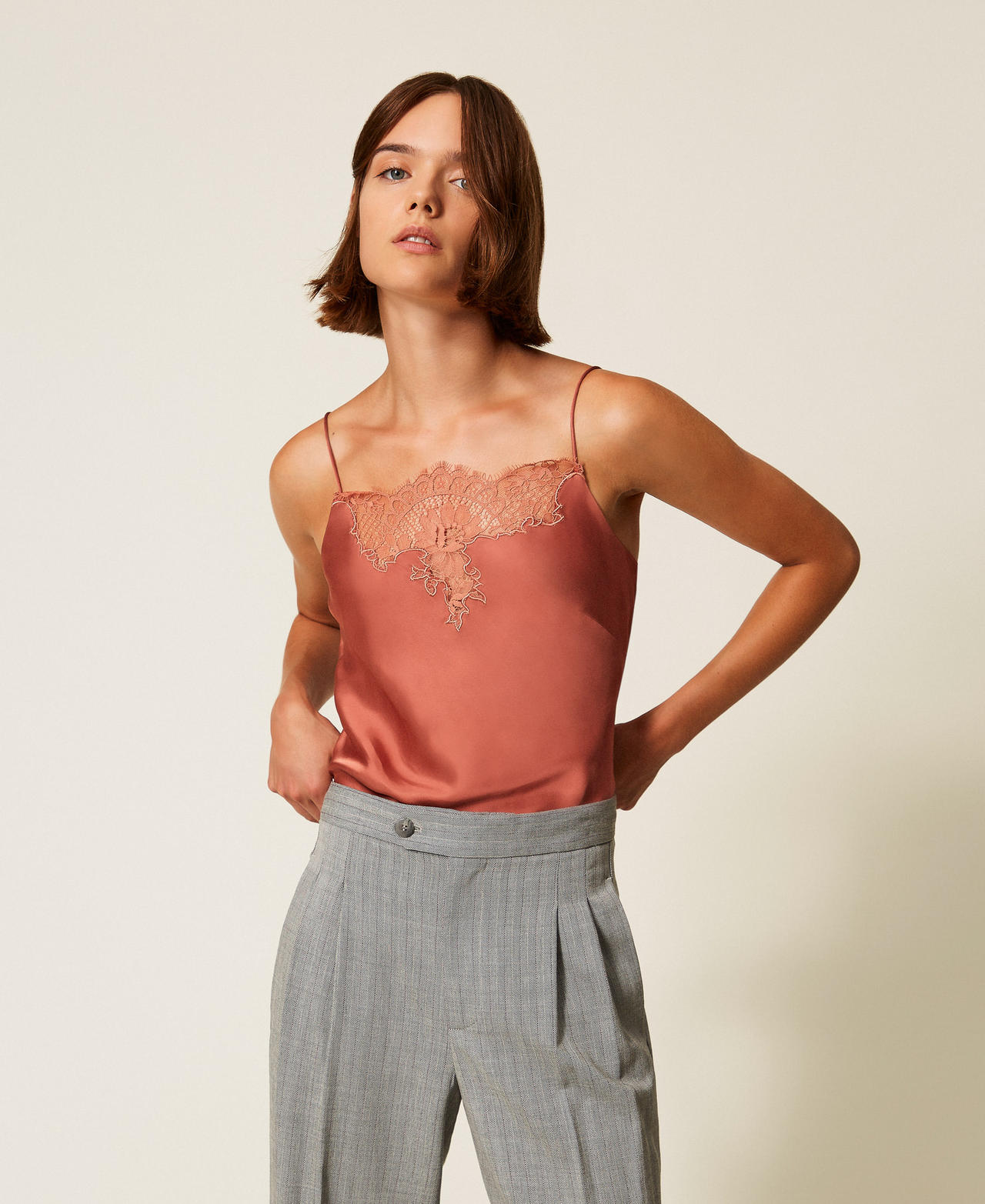 Satin and lace top Rust Brown Woman 252TP2391_12608_01