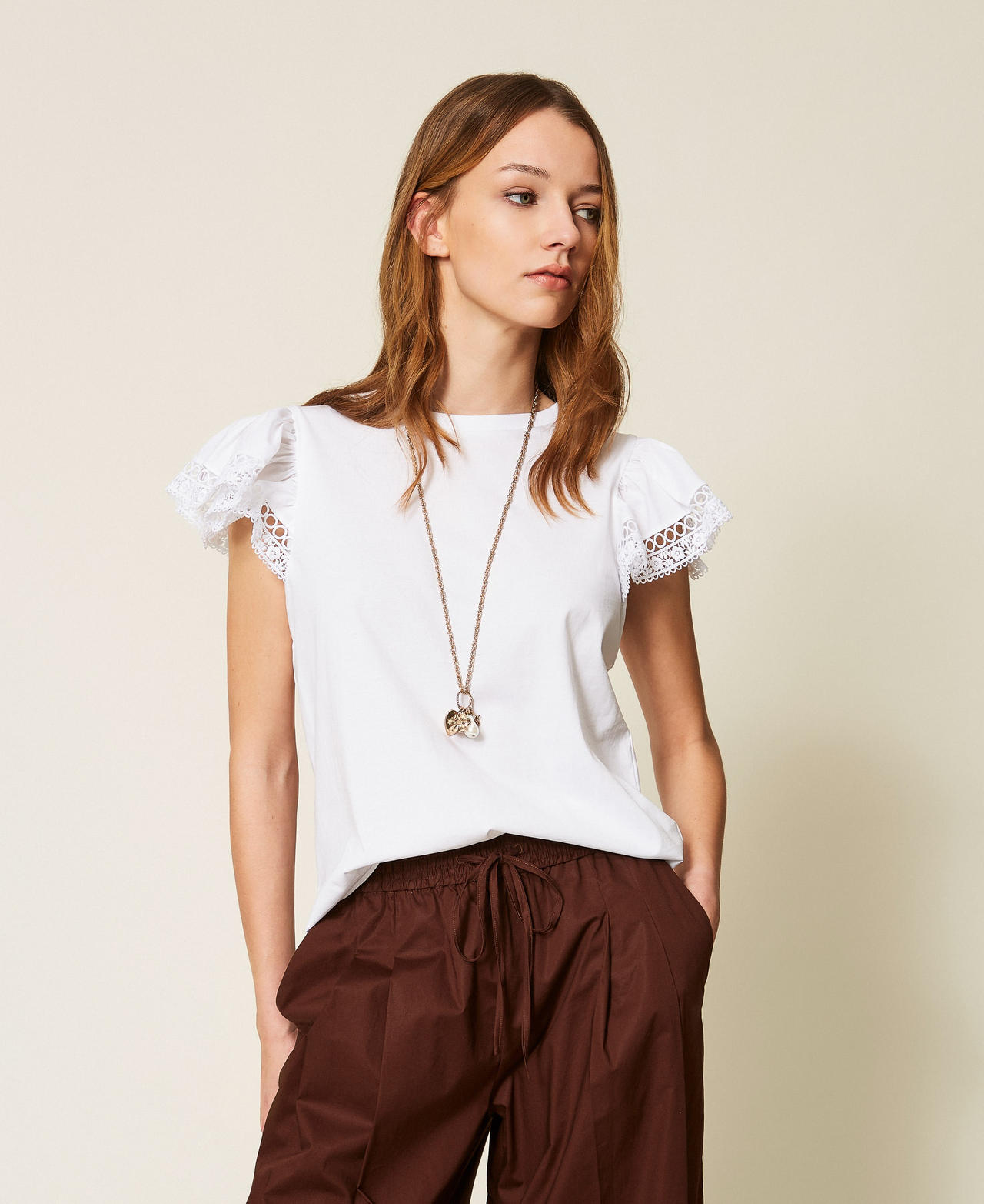 T-shirt regular con pizzo Bianco Donna 261TT2064_00001_01