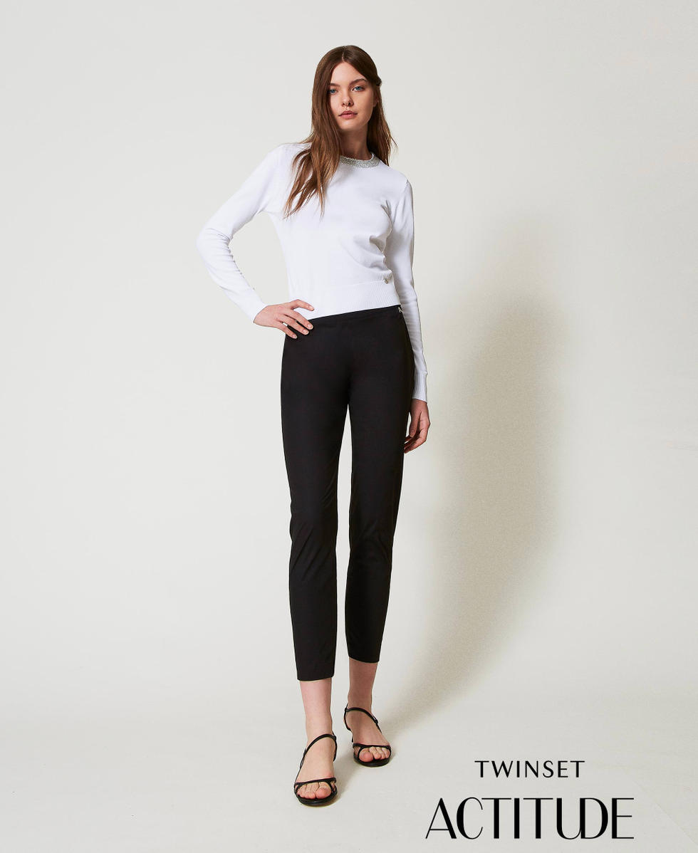 Poplin trousers with zip