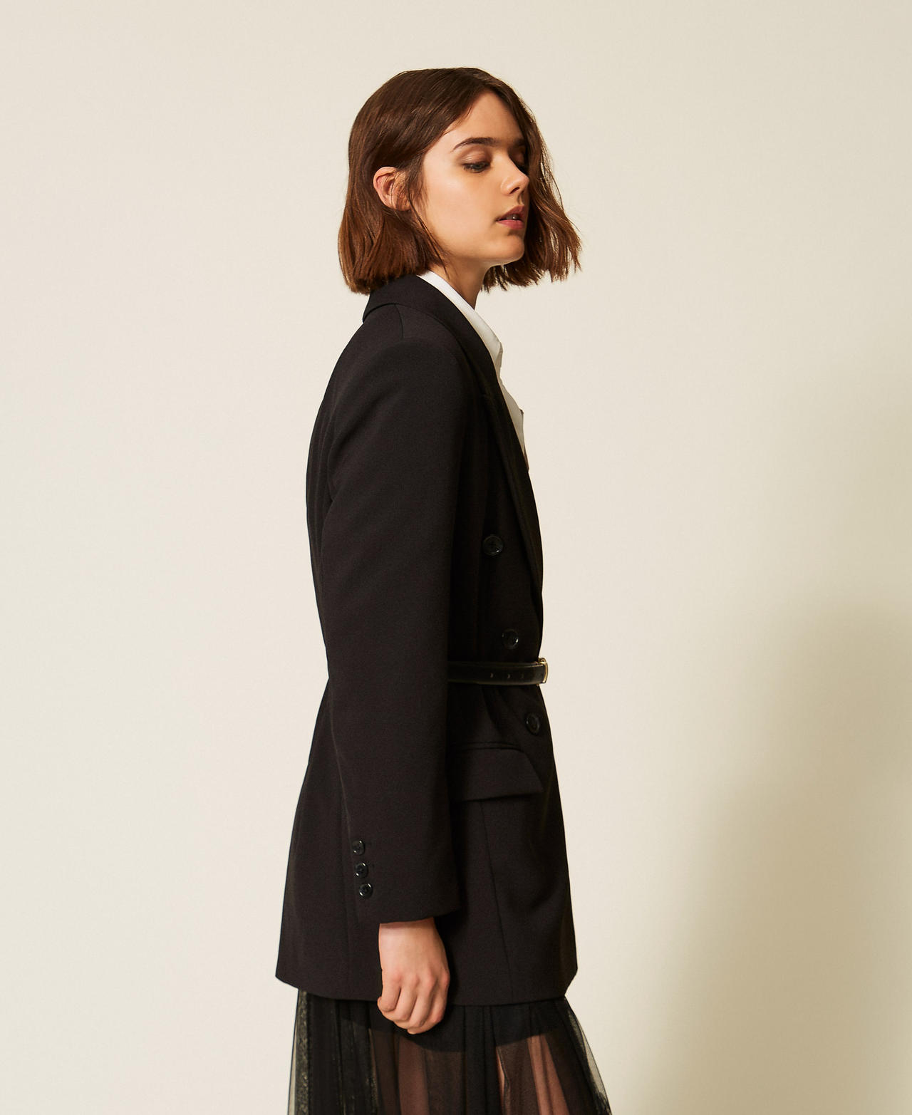 Chaqueta blazer de cady con cintur&oacute;n Negro Mujer 262LI2DQQ_00006_02