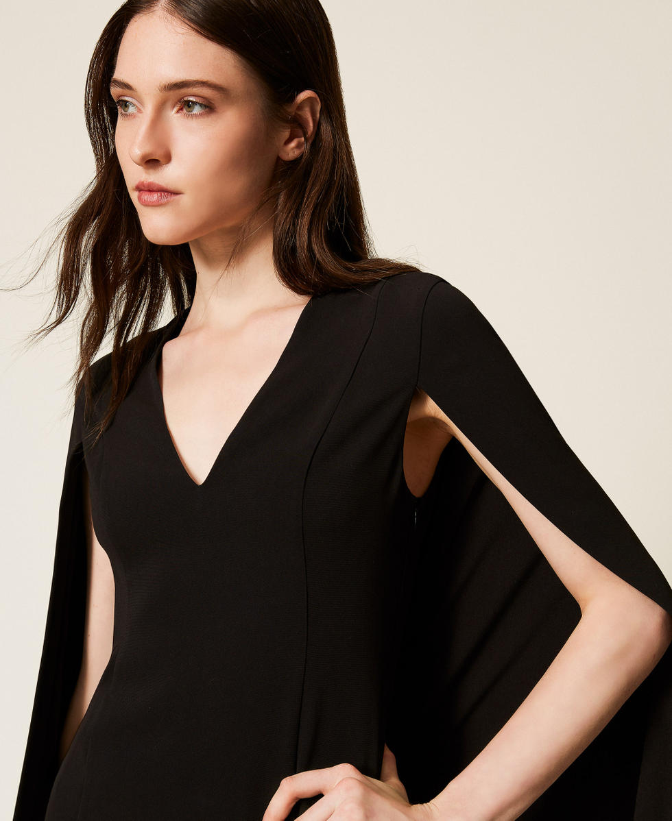 Robe courte cape en cr&ecirc;pe Noir Femme 252TT2402_00006_04