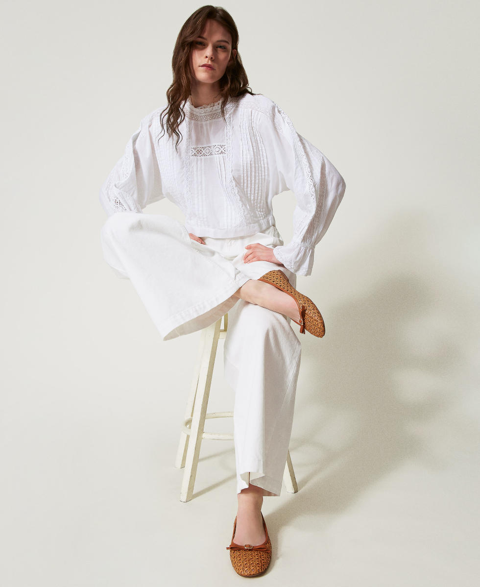 Ballet flats with a woven upper and bow Camel Woman 251TGT030_00044_T0