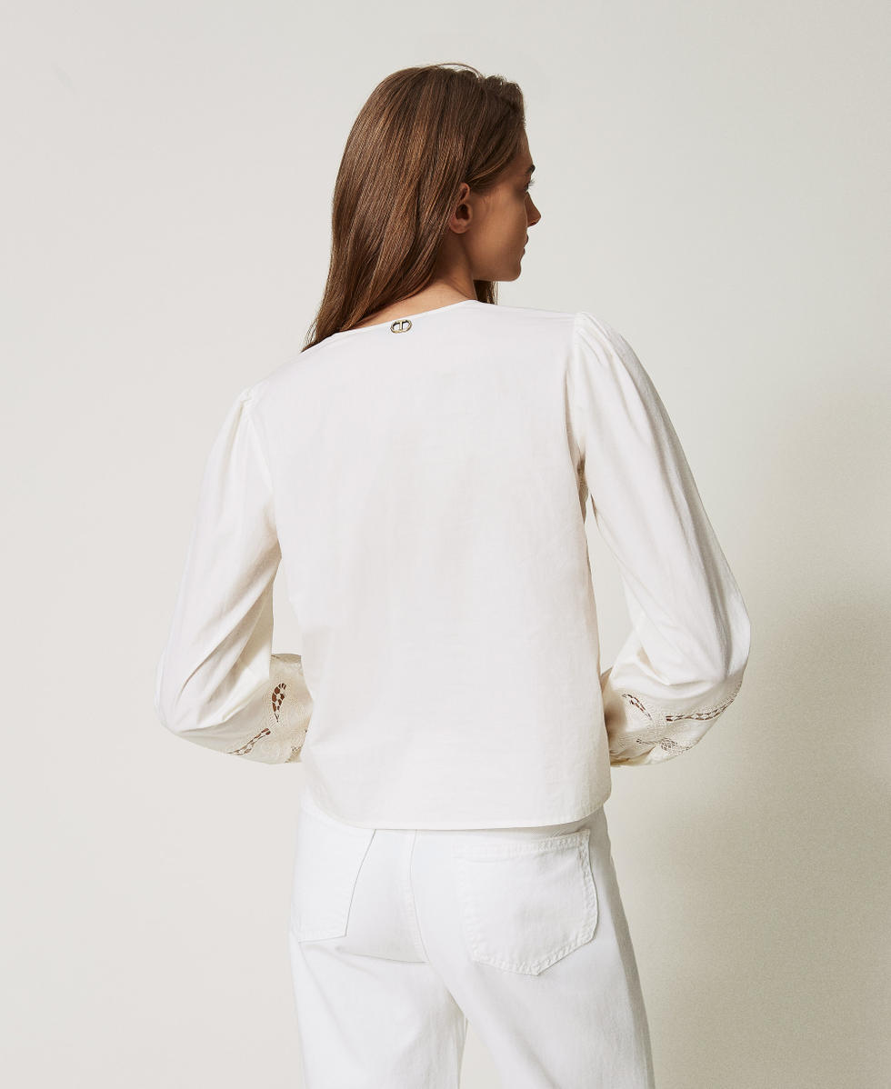Blouse avec broderies ajour&eacute;es Ivoire Femme 251TT2164_00018_03