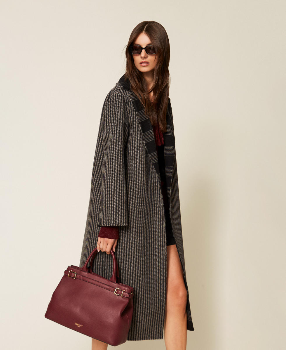 Shopper mit Schnallen und Trageriemen "Winetasting"-Violett Frau 252TB7011_05609_T0