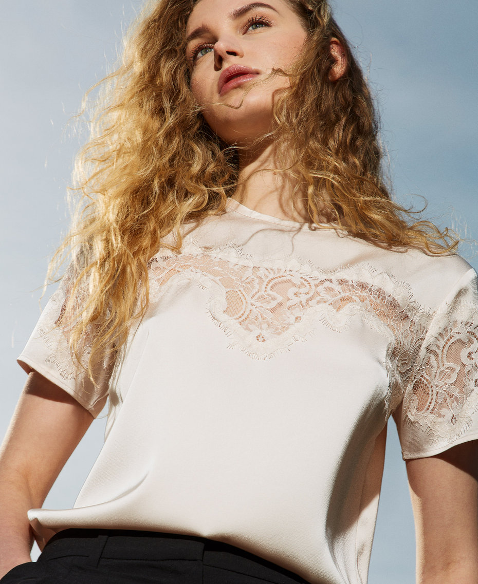 T-shirt in raso con pizzo Bianco "Old White" Donna 251TQ2013_11748_PC