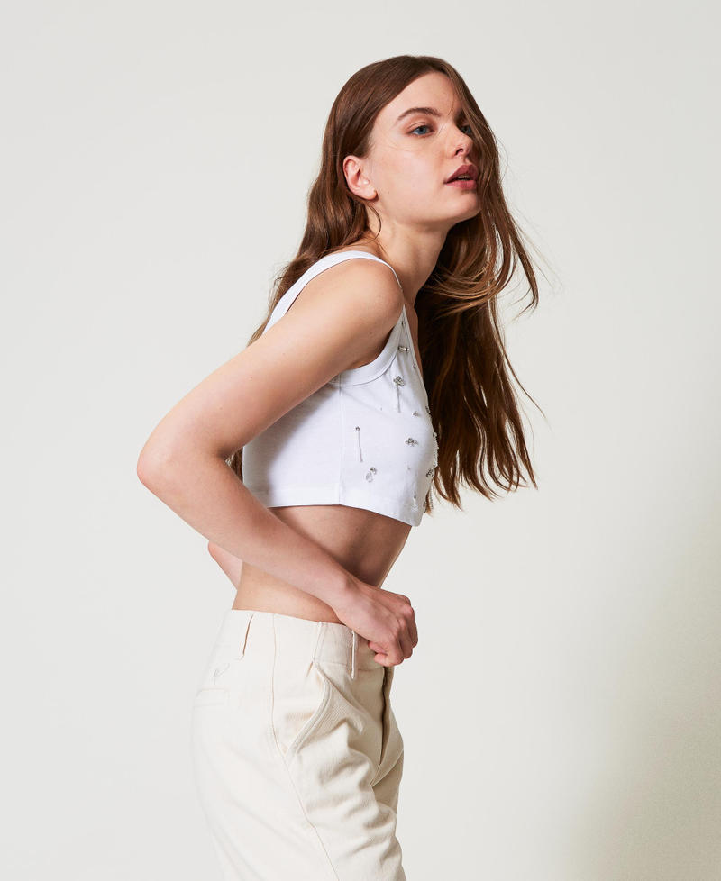 Cropped top with embroidery "Papers" White Woman 251AP2222_00840_01