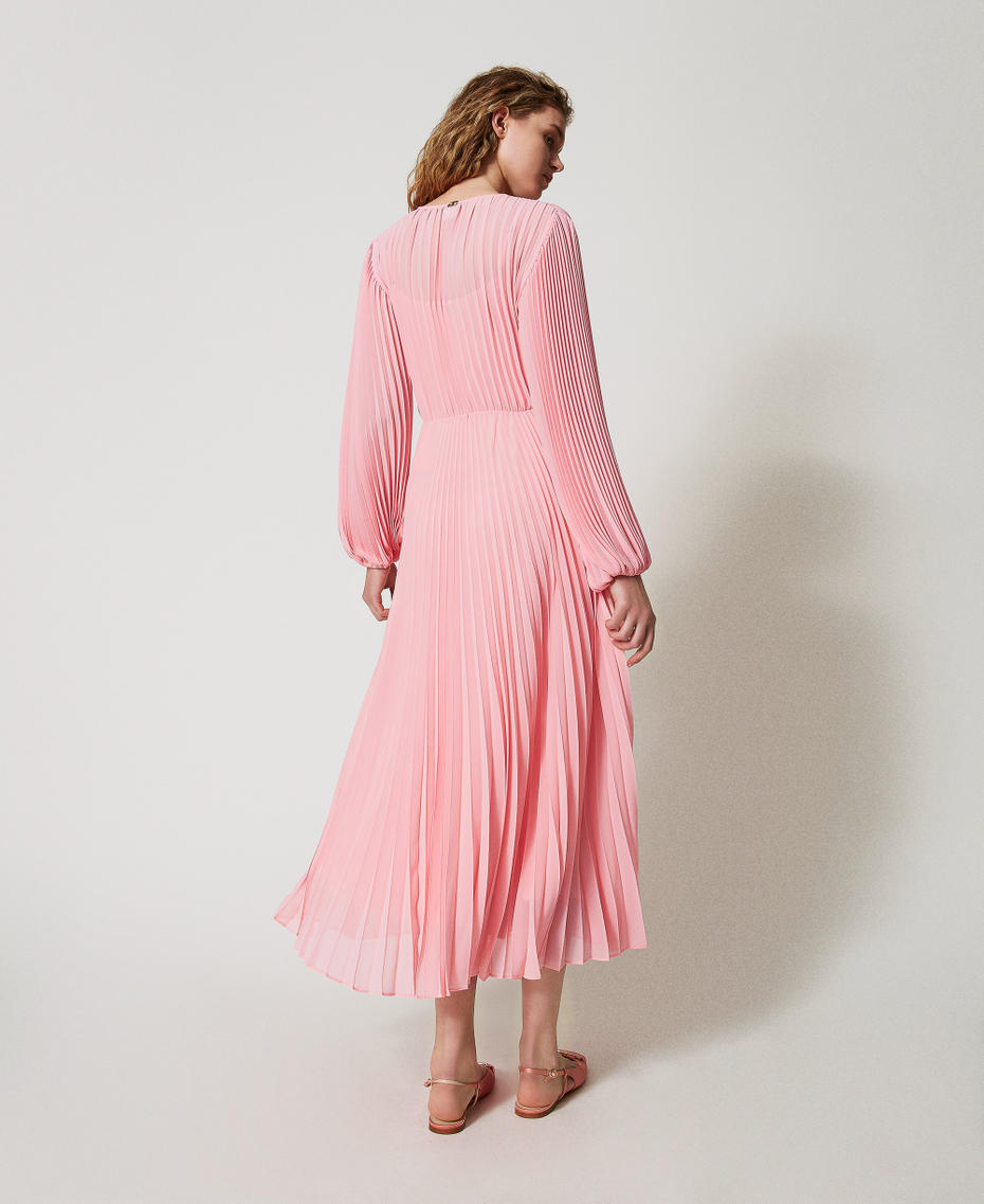 Maxikleid aus plissiertem Georgette Peach Frau 251TP2330_12142_03