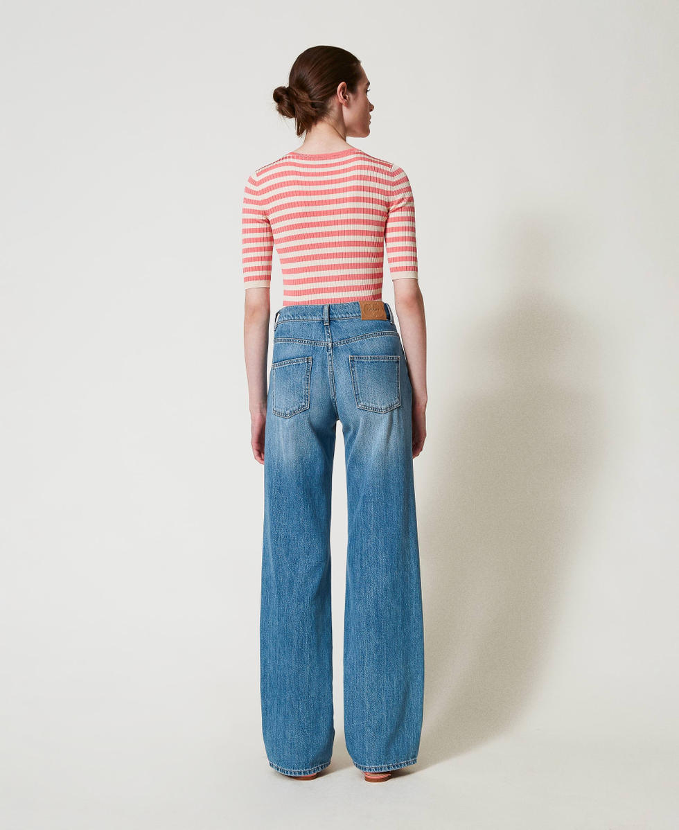 Jeans straight fit con cinque tasche Denim Chiaro Donna 251TP2571_03498_03