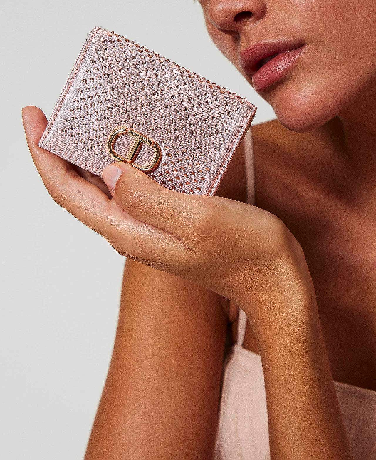 Satin wallet with rhinestones and Oval T