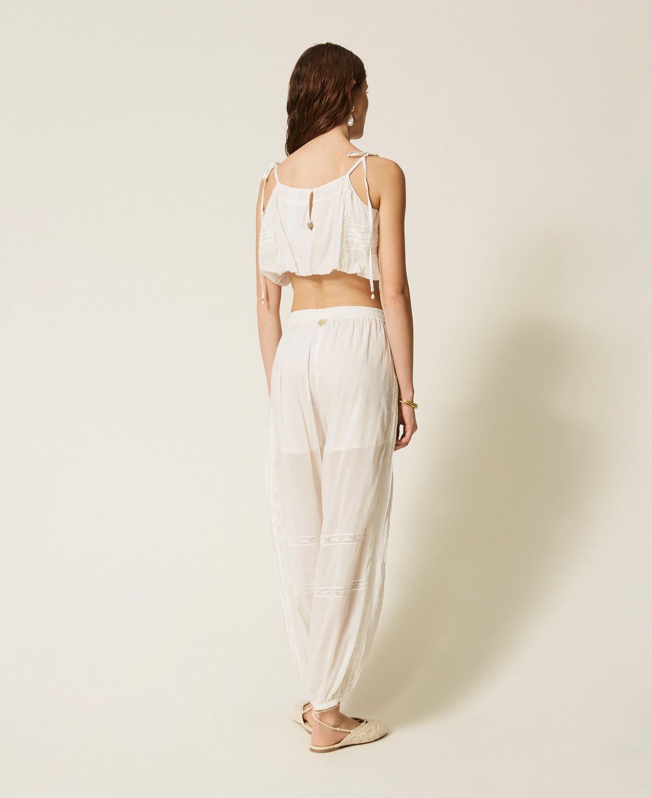 Muslin trousers with lace Off White Woman 261LM2HBB_00526_03
