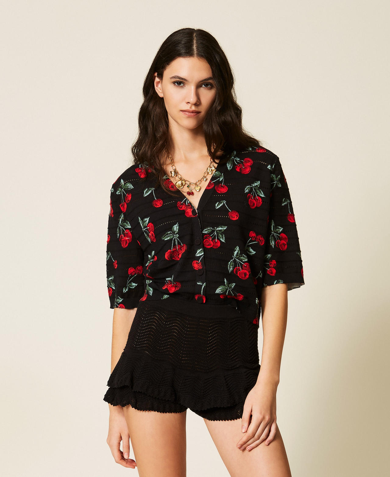 Short en maille avec volants