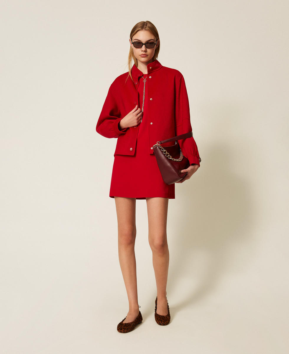 Abito corto in crêpe cady con catena Oval T Rosso Veneziano Donna 252TP2302_00740_T0