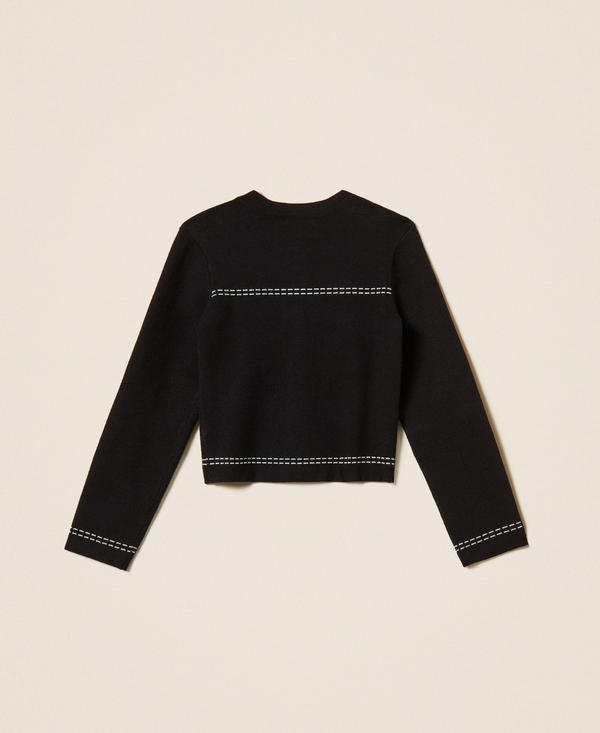 Knitted jacket with stitching