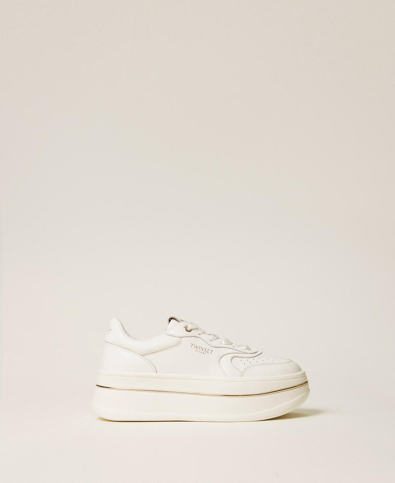Flatform leather trainers White Woman 261TCP01G_00001_01