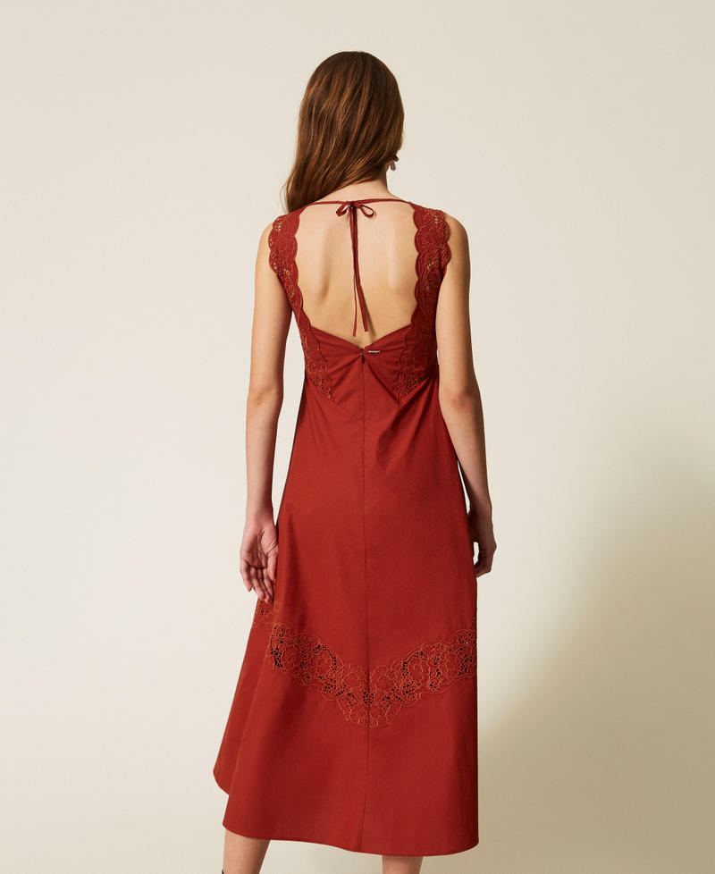 Long poplin and broderie anglaise dress Henna Brown Woman 261TT2032_13332_04