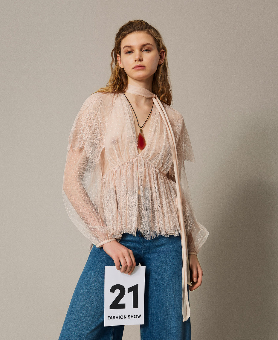 Blouse en dentelle et tulle plumetis Pretty Pink Femme 251TS2094_12370_PS