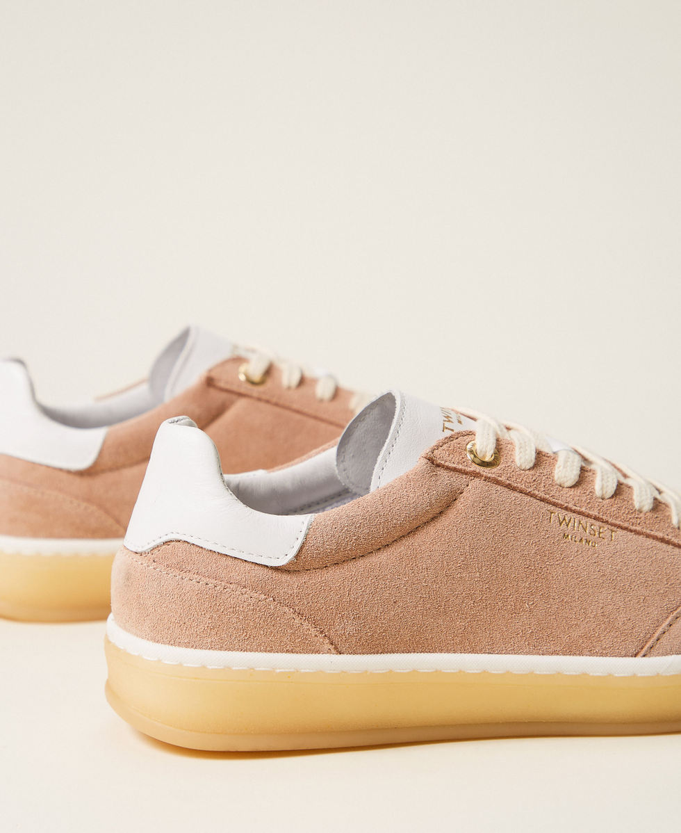 Sneaker aus Rauleder Cupcake Pink Frau 252TCP026_00178_03