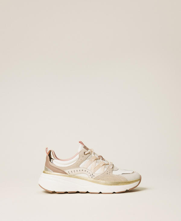 Leather and mesh running trainers