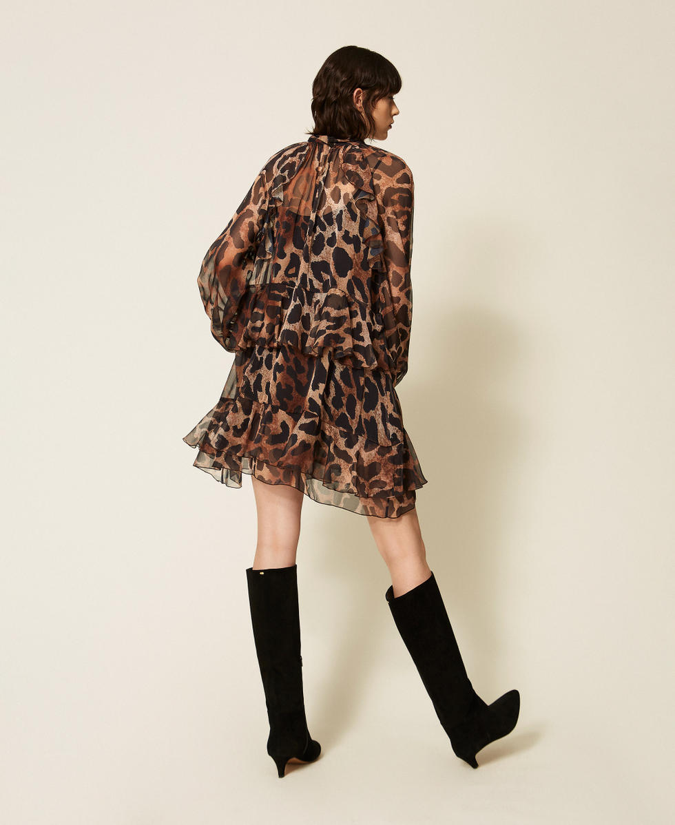 Vestido corto de gasa animal print