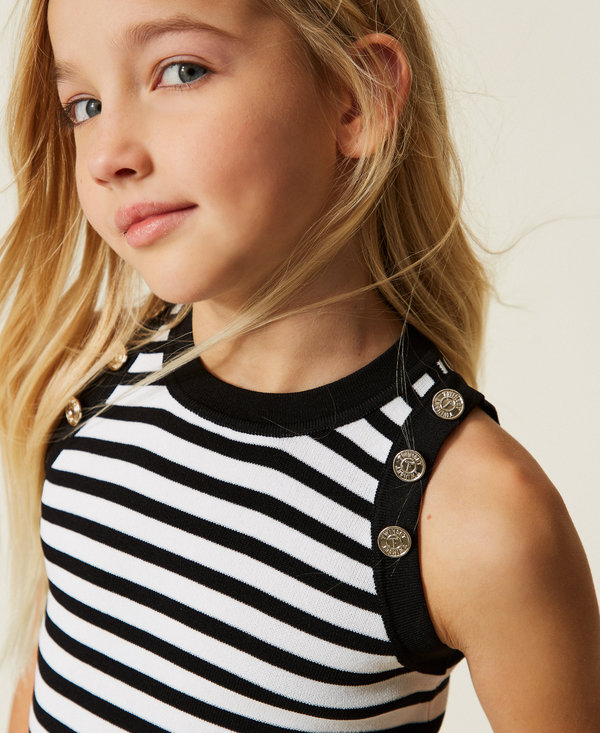 Top en maille avec boutons