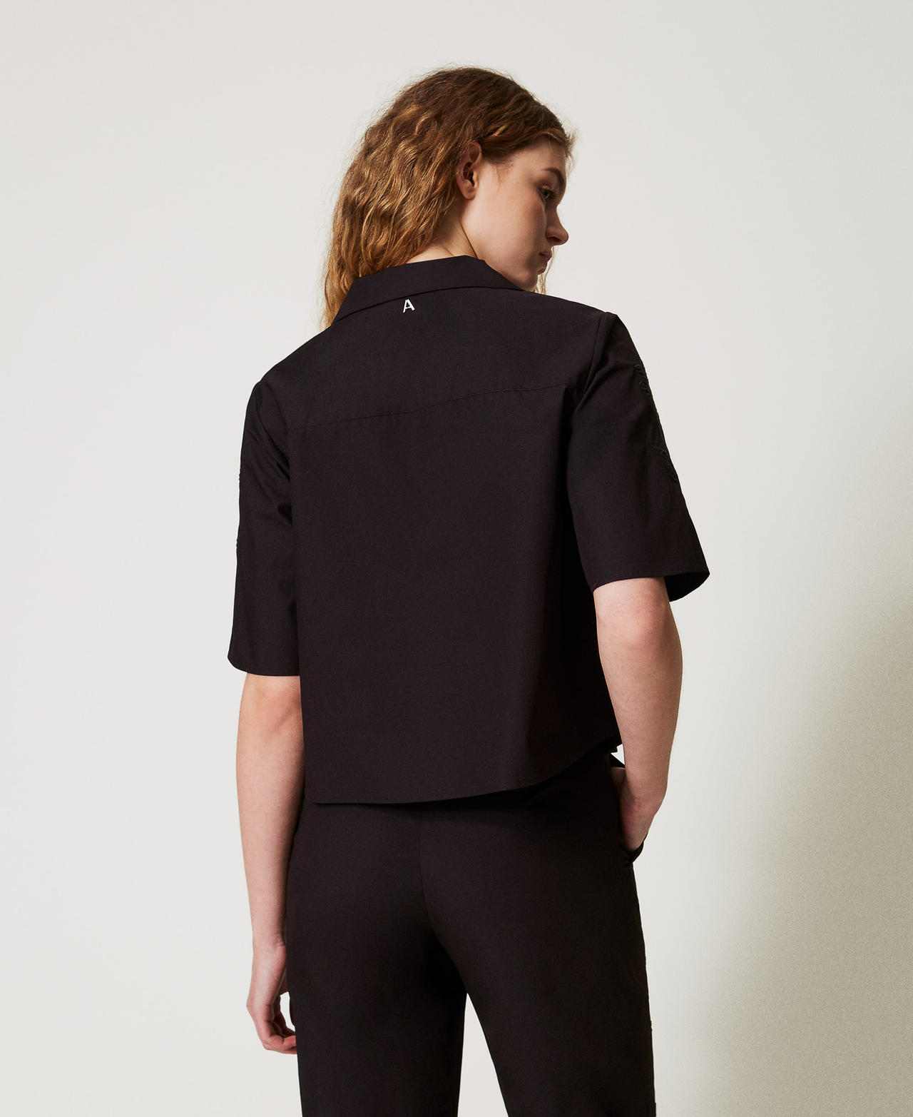Cropped poplin shirt with embroidery Black Woman 251AX2090_00006_02