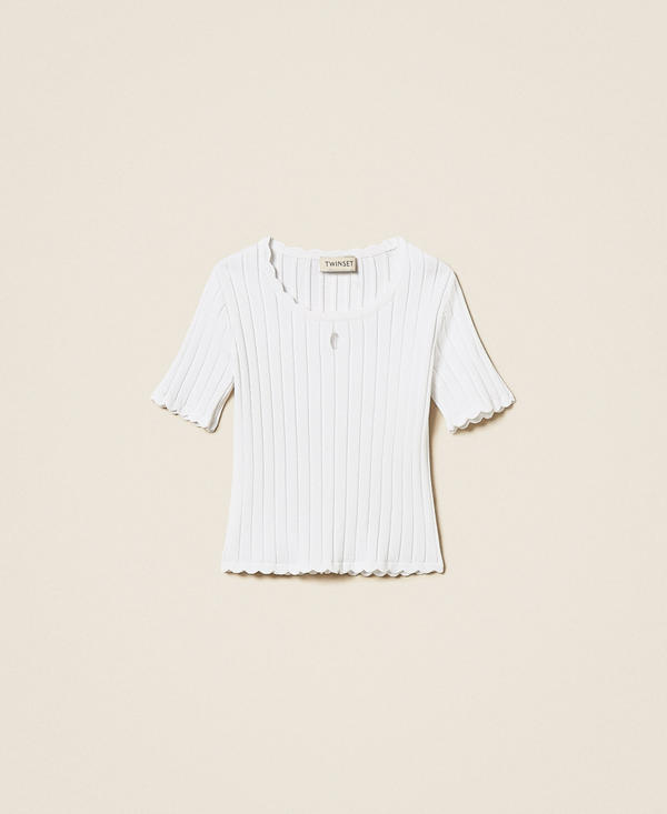 Fitted ribbed jumper