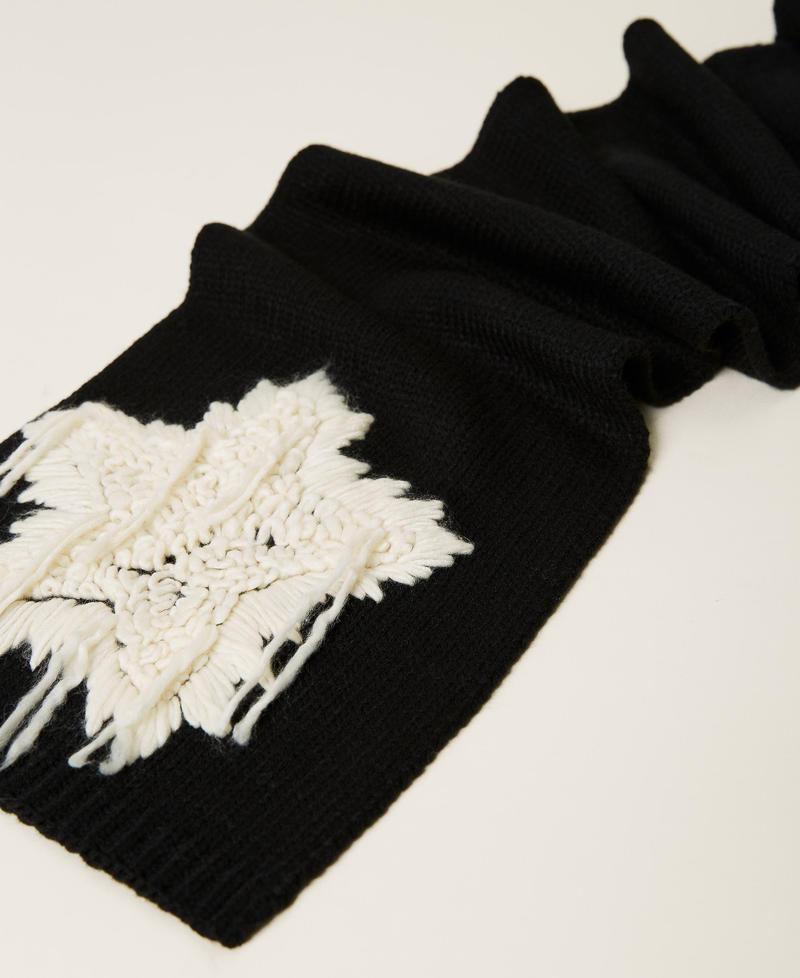 Knitted scarf with embroidery Black Woman 212AA4070-02