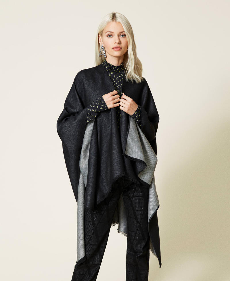 Wool poncho with logo and fringes. Black Woman 212AO5345-02