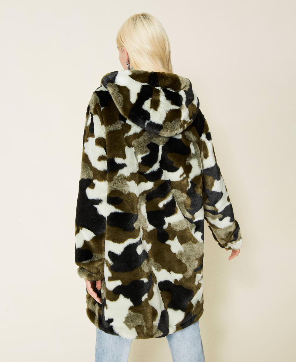 Slægtsforskning Parasit eksplicit Reversible camouflage puffer jacket Woman, Patterned | TWINSET Milano