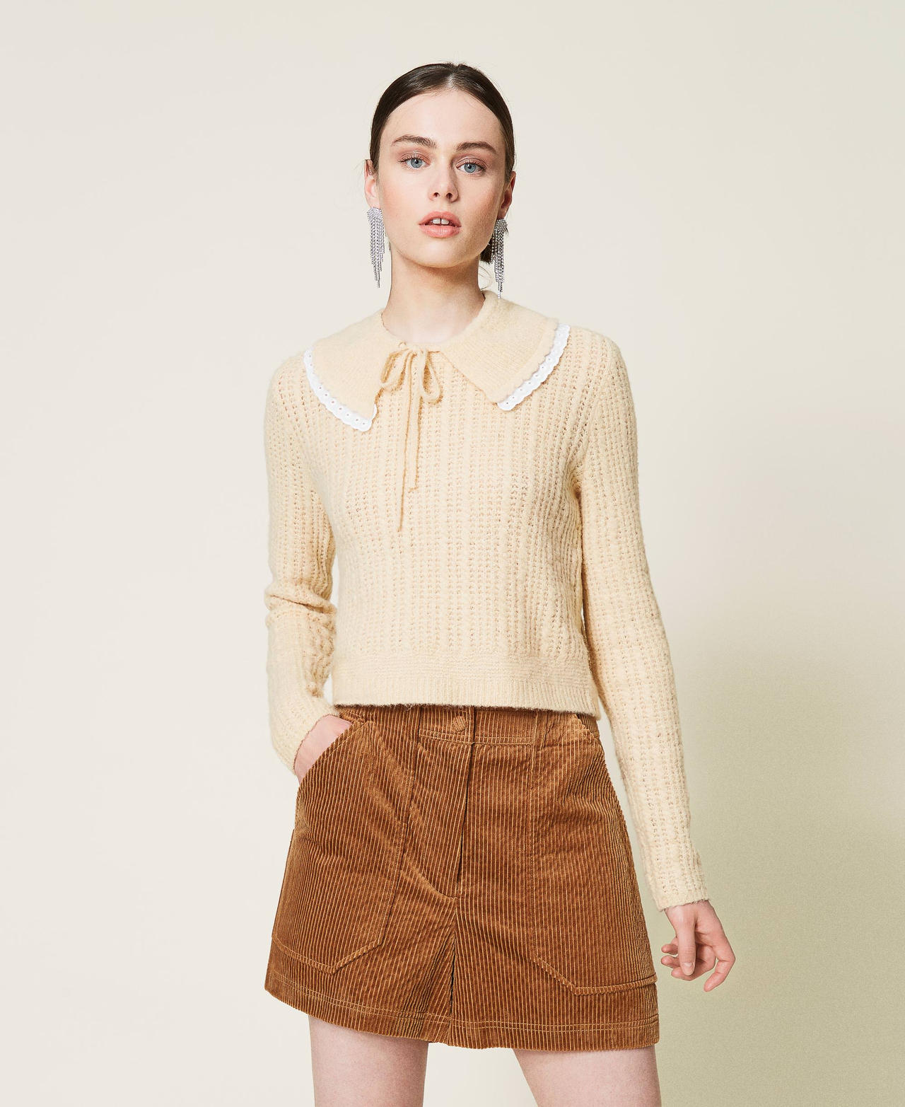 &lsquo;Borax&rsquo; corduroy shorts &ldquo;Panama&rdquo; Brown Woman 212AP2243-02