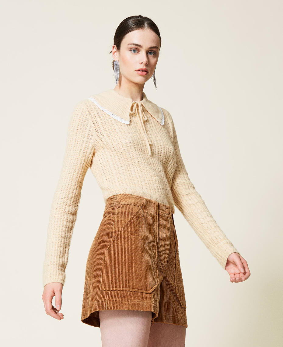 &lsquo;Borax&rsquo; corduroy shorts &ldquo;Panama&rdquo; Brown Woman 212AP2243-04