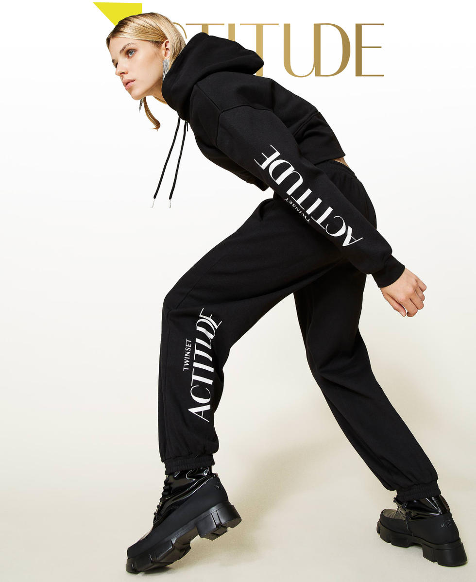 Twinset joggers 2025