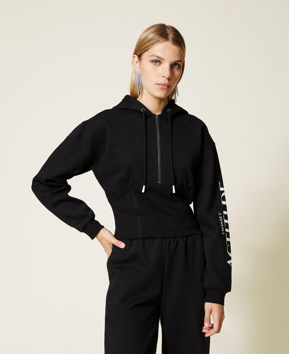 Felpa cropped top