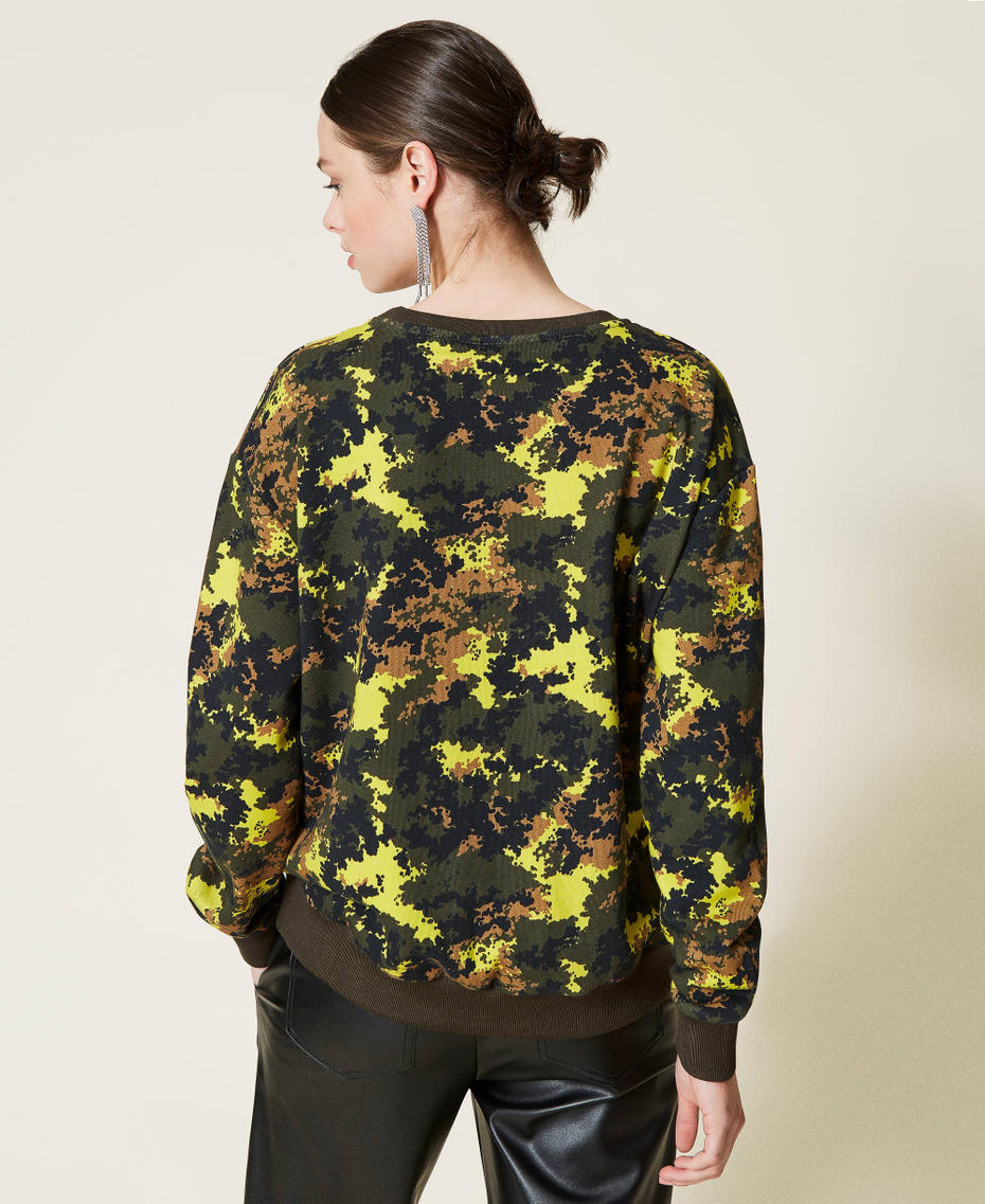 ‘Silver’ camouflage sweatshirt with studs Mimetic Green Print Woman 212AP2460-04