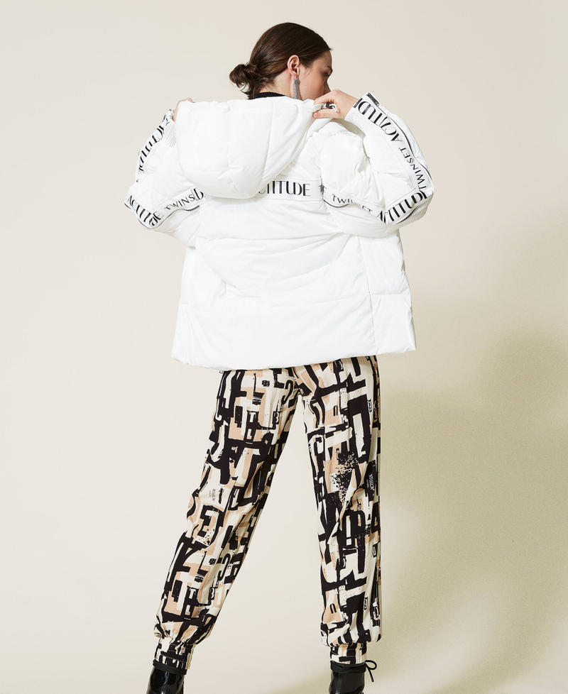 Puffer jacket with logo "Sea Salt&rdquo; White Woman 212AP2580-04