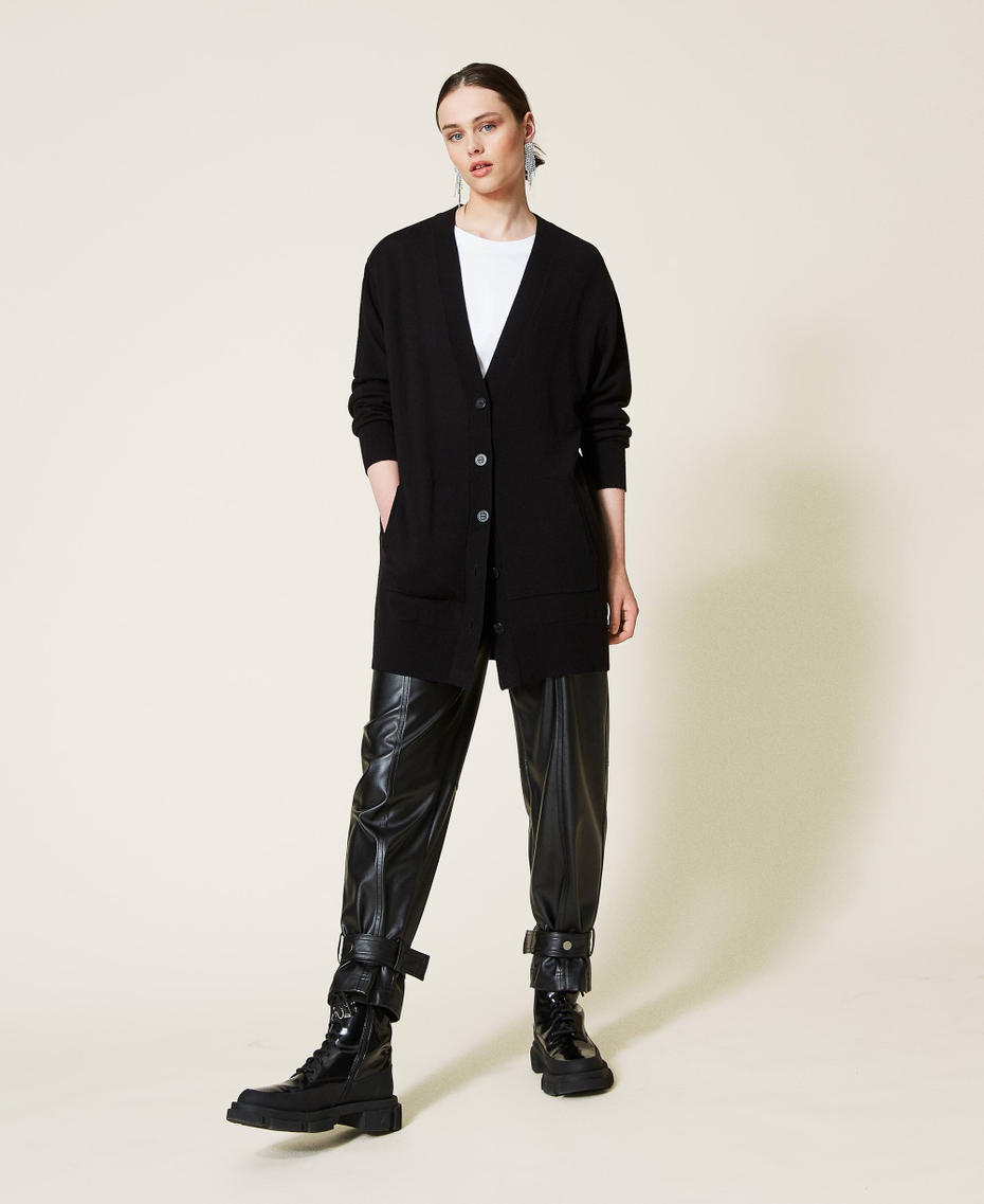 Wool blend cardigan with writing Two-tone Black / “Sea Salt” White Woman 212AP3121-0T