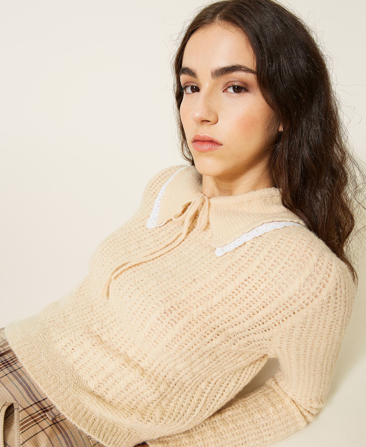Cable knit jumper with embroidered collar "Light Tan” Beige Woman 212AP3170-02