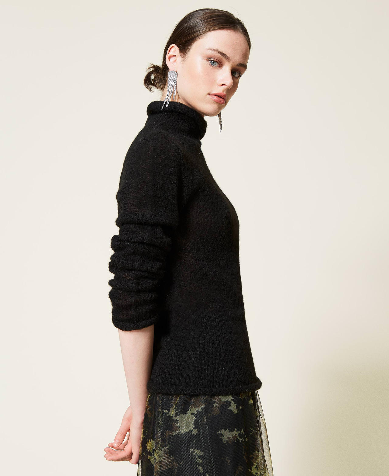 Alpaca blend turtleneck jumper Black Woman 212AP3242-02