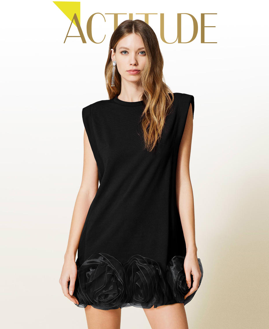 Dress with organza roses