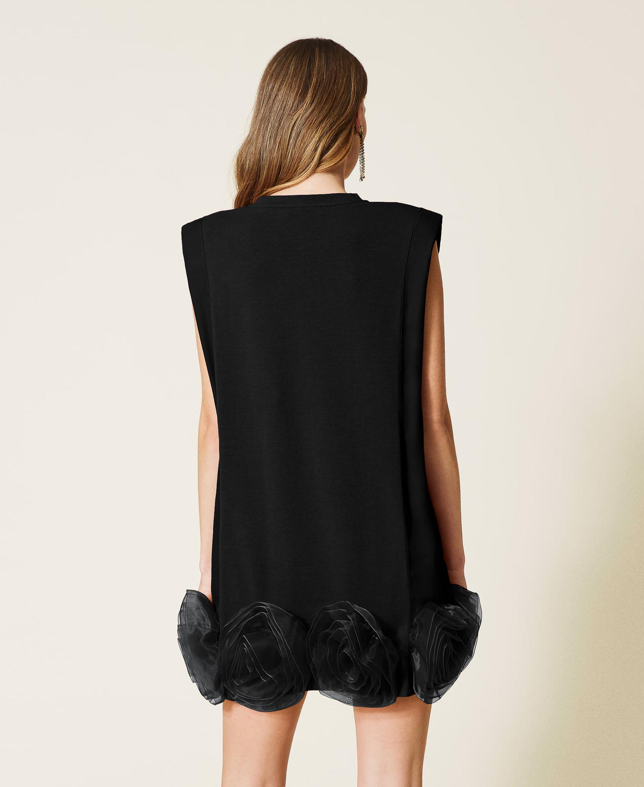 Dress with organza roses