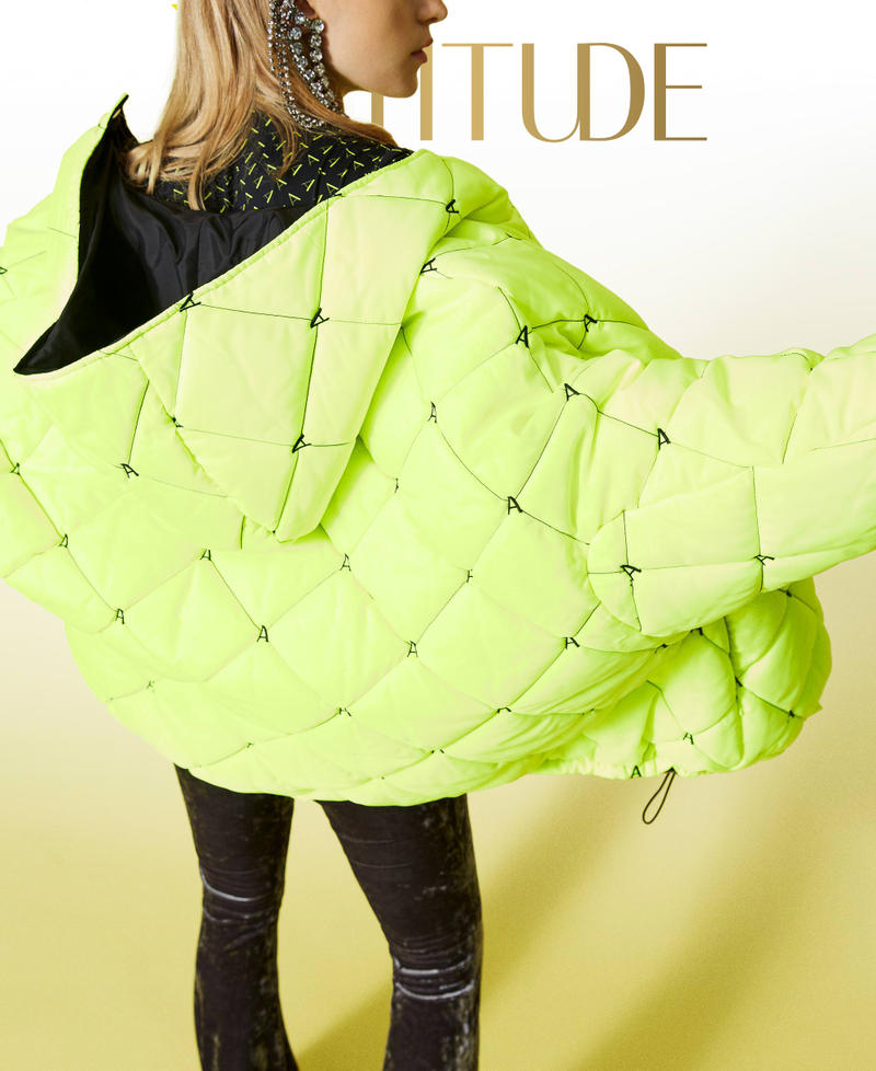 Reversible puffer jacket with embroidery Two-tone Black / Neon Yellow Woman 212AT2042-01