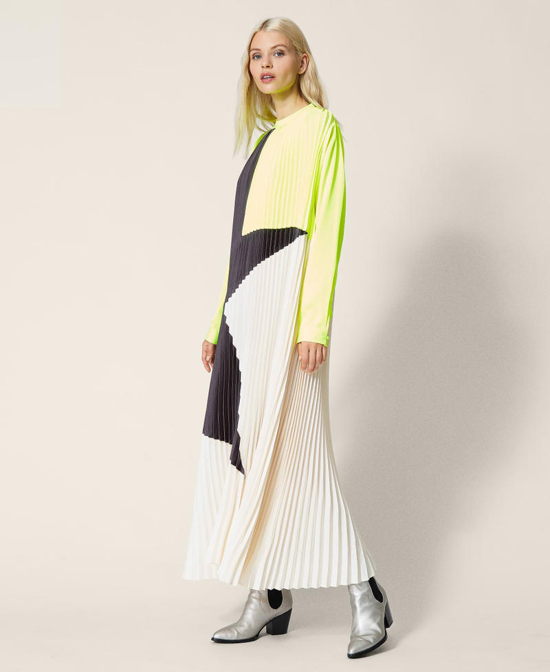 Abito lungo 'Agate' in raso plissé Giallo Fluo / Madreperla / Grigio "Metal Gun" Donna 212AT2097-03