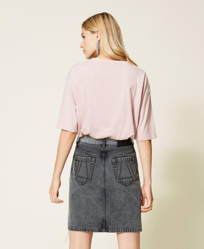 T-shirt bodysuit with print “Wood Rose” Pink / Neon Print Black Woman 212AT211B-04