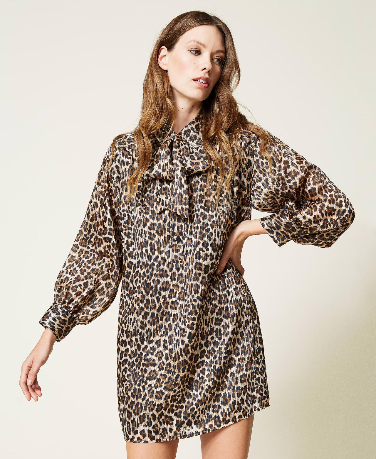 Жаккардовое платье с люрексом и животным принтом Набивной Леопард женщина 212AT2151-02