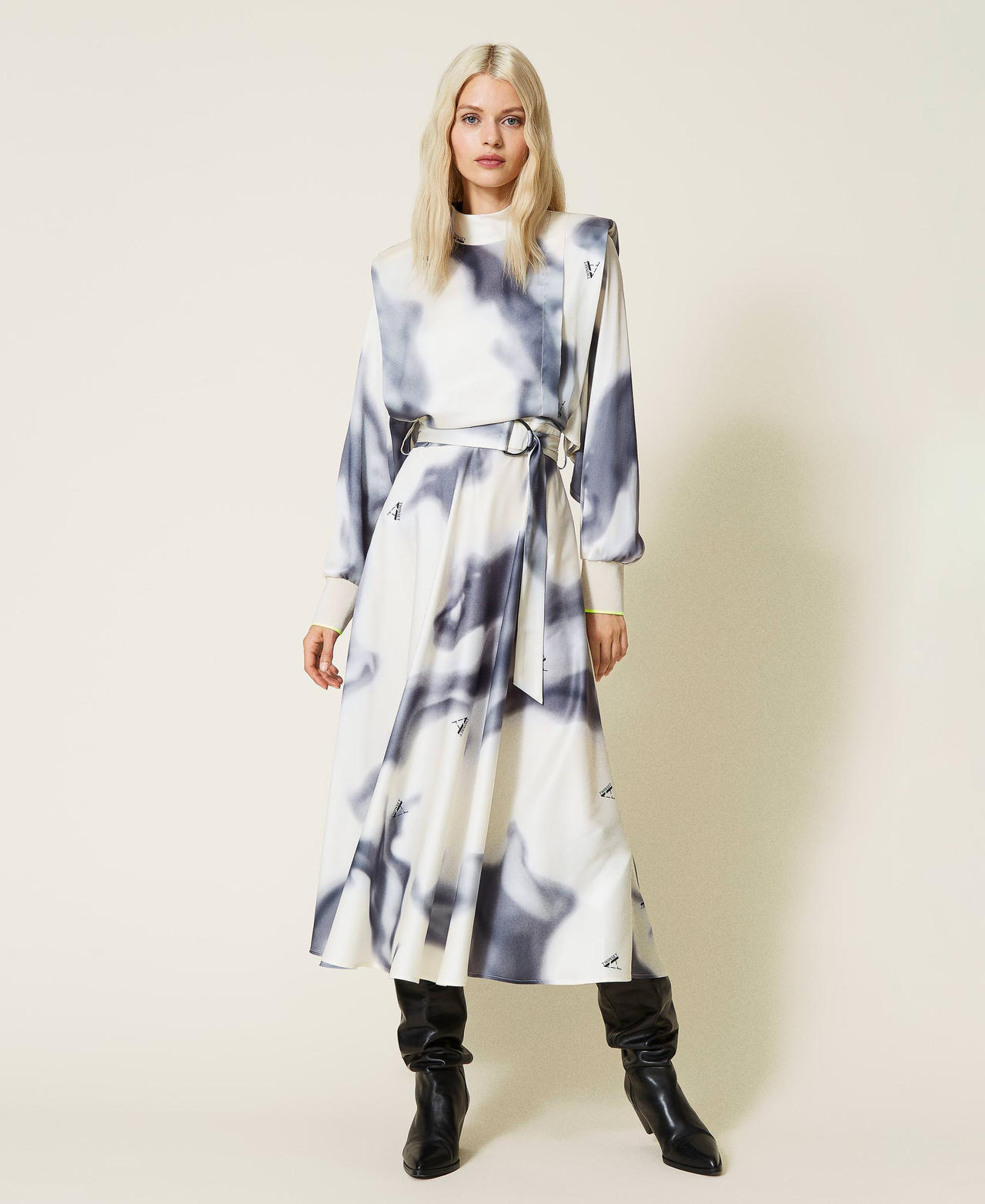 Kleid „Sphene“ aus bedrucktem Twill Print rauchiges Perlmutt-Weiß Frau 212AT2270-02