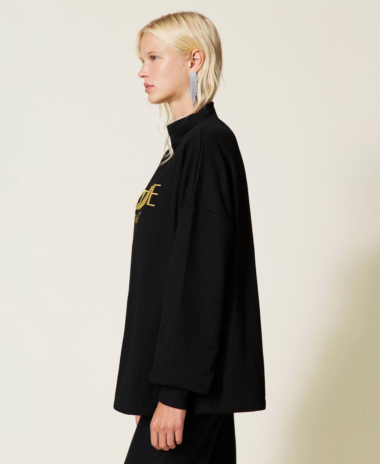 Sweatshirt with logo embroidery Black Woman 212AT2292-02