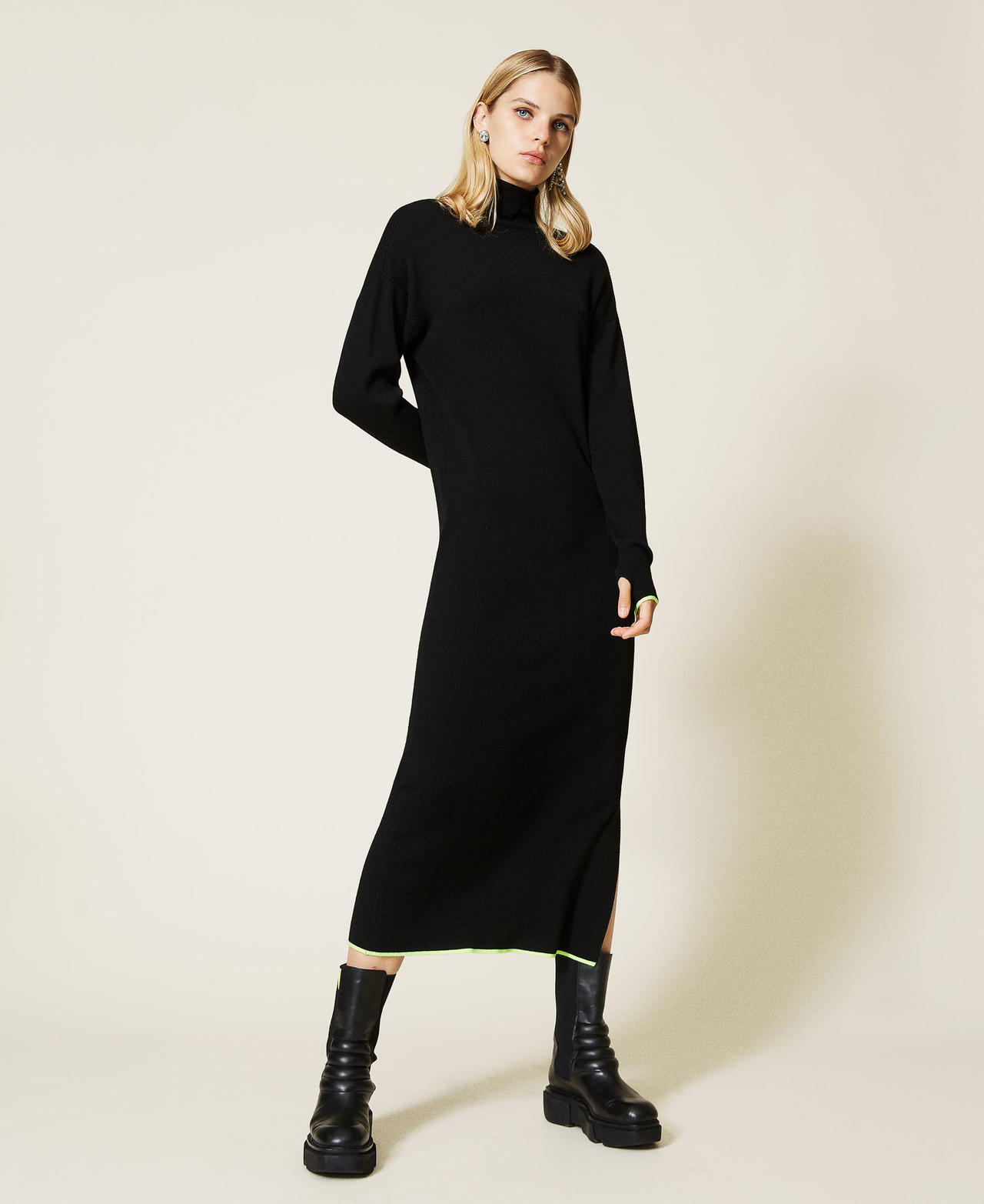 Vestido largo acanalado Negro Mujer 212AT3104-02